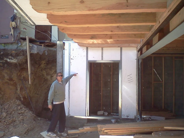 Guest House, 5-Car Garage and Game Room built using Vitruvian's Green Building System, Oakland, California