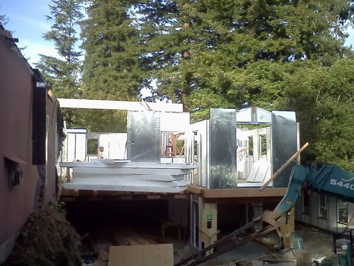 Guest House, 5-Car Garage and Game Room built using Vitruvian's Green Building System, Oakland, California